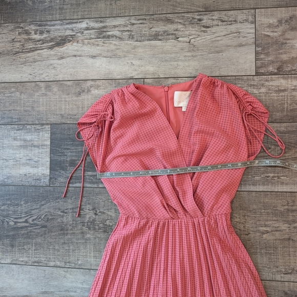 Gal Meets Glam Pink Pleated Wrap Midi Dress - Picture 9 of 11